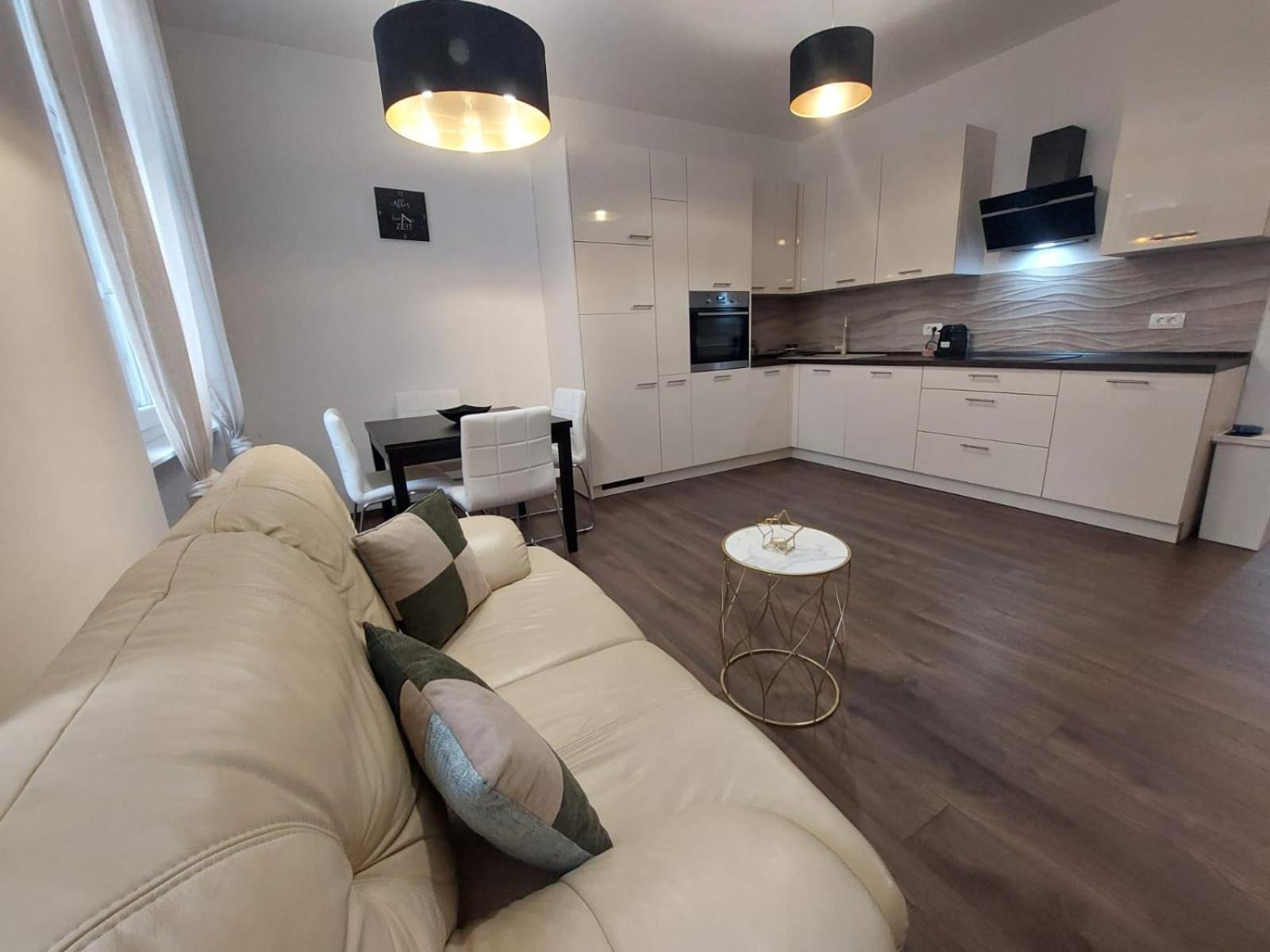 Apartman Lana Rijeka Zewnętrze zdjęcie